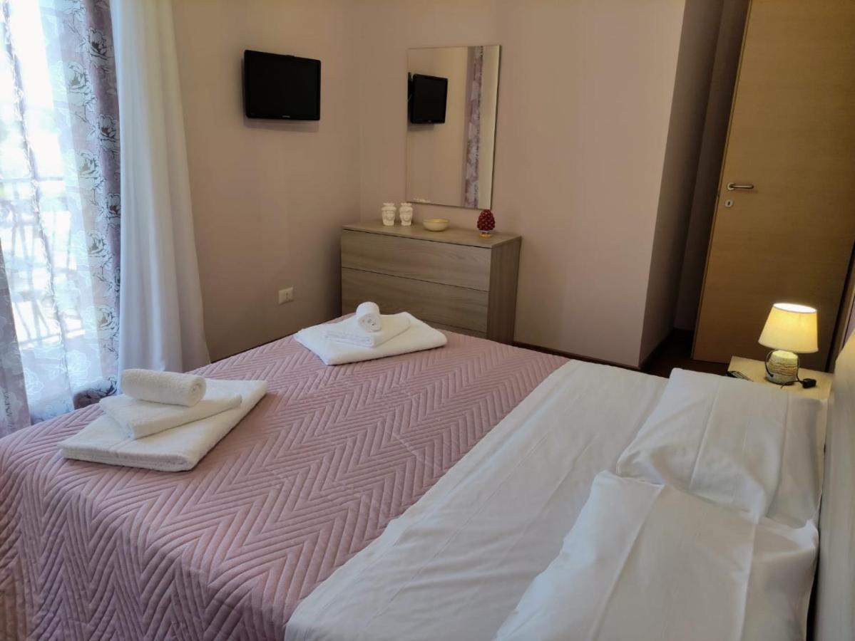 I Du Meli Apartments Taormina Exterior photo